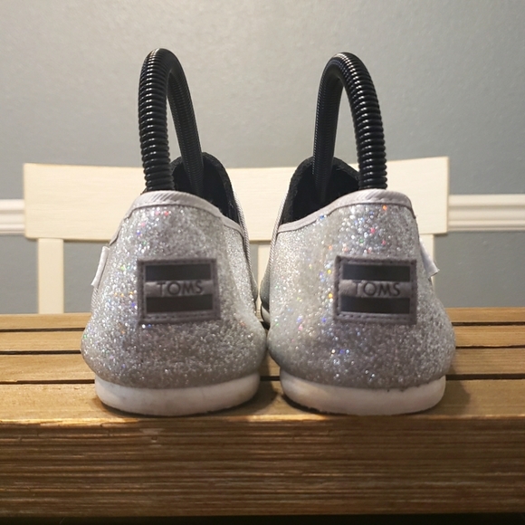 Tom's Silver Glitter Sparkle - Picture 5 of 7